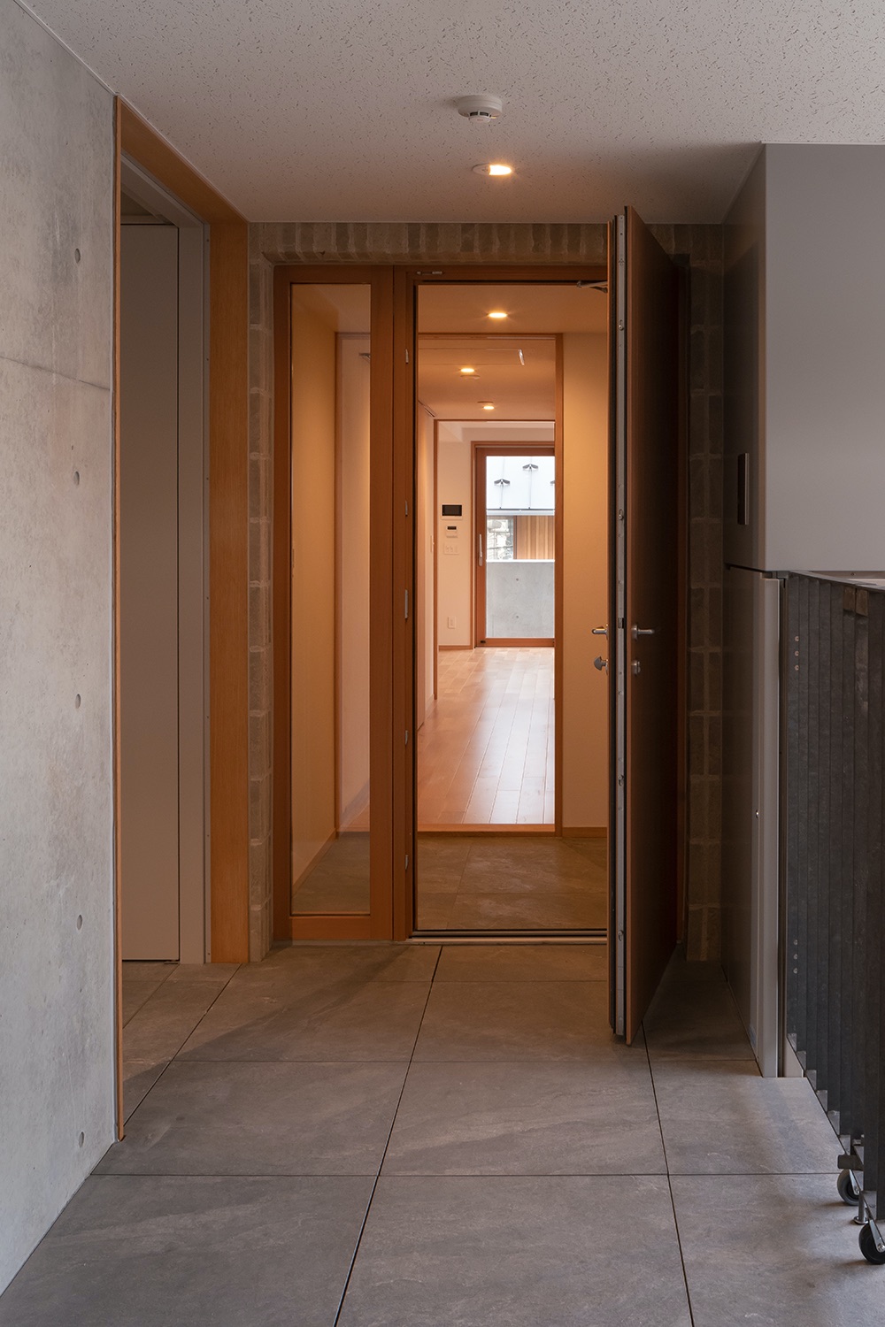 Residence entrance   Residence entrance