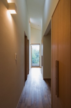  Bedroom corridor form main bedroom entrance 