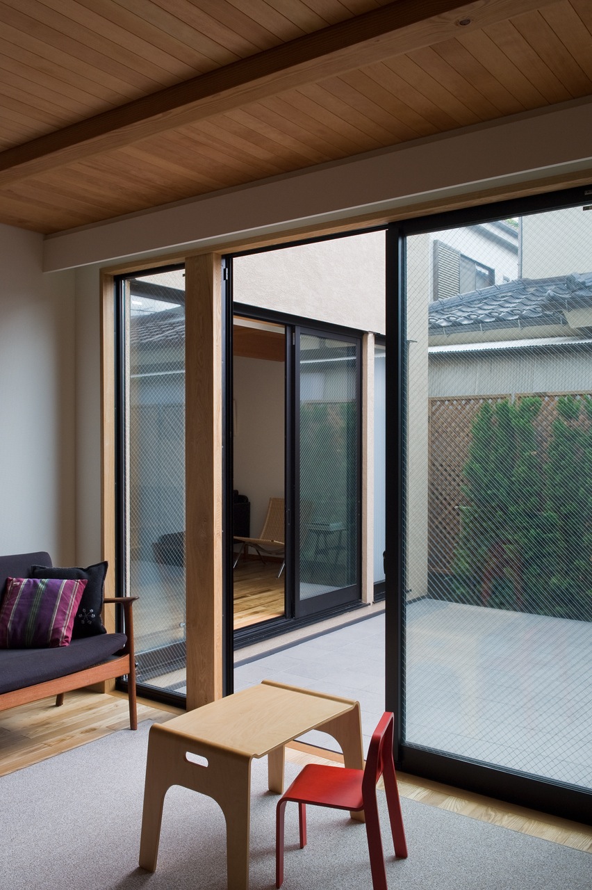  Family Room with terrace 